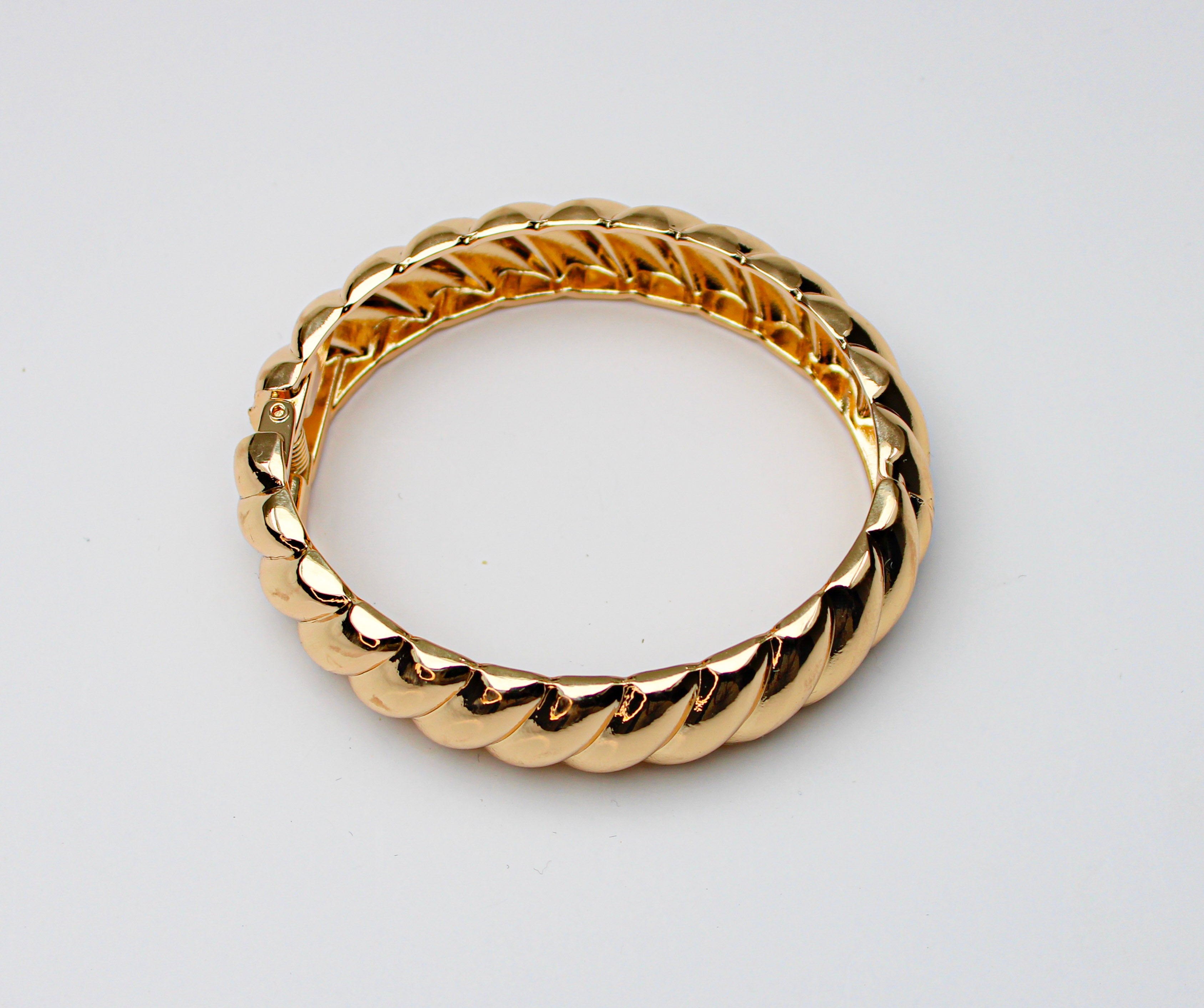 Losh jewellery twisted armband goud kleurig