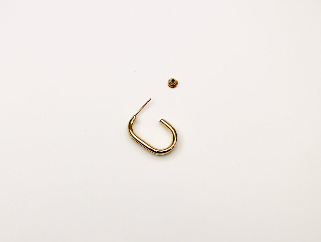 Losh Jewellery 2 golvende goudkleurig oorbellen